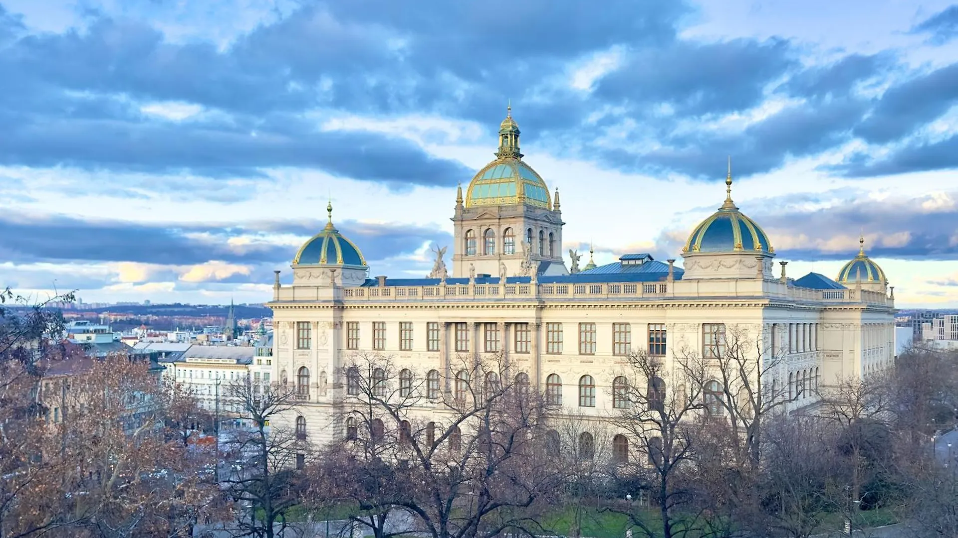Modern 2 Bed-Room Apartment In Prague 1 With Stunning National Museum View 0*,
